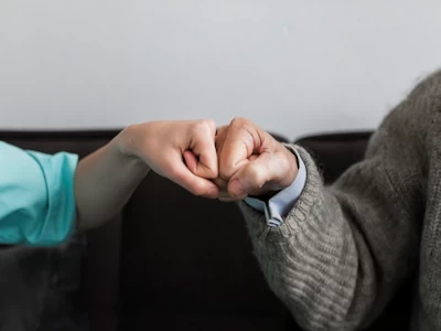 Außerklinische Intensivpflege Intensivbeatmungspflege Häusliche Krankenpflege Intensivkrankenpflege Heimbeatmung Beatmung zu Hause Häusliche Beatmungspflege