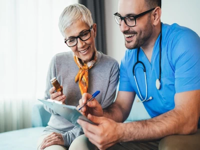 Außerklinische Intensivpflege Intensivbeatmungspflege Häusliche Krankenpflege Intensivkrankenpflege Heimbeatmung Beatmung zu Hause Häusliche Beatmungspflege